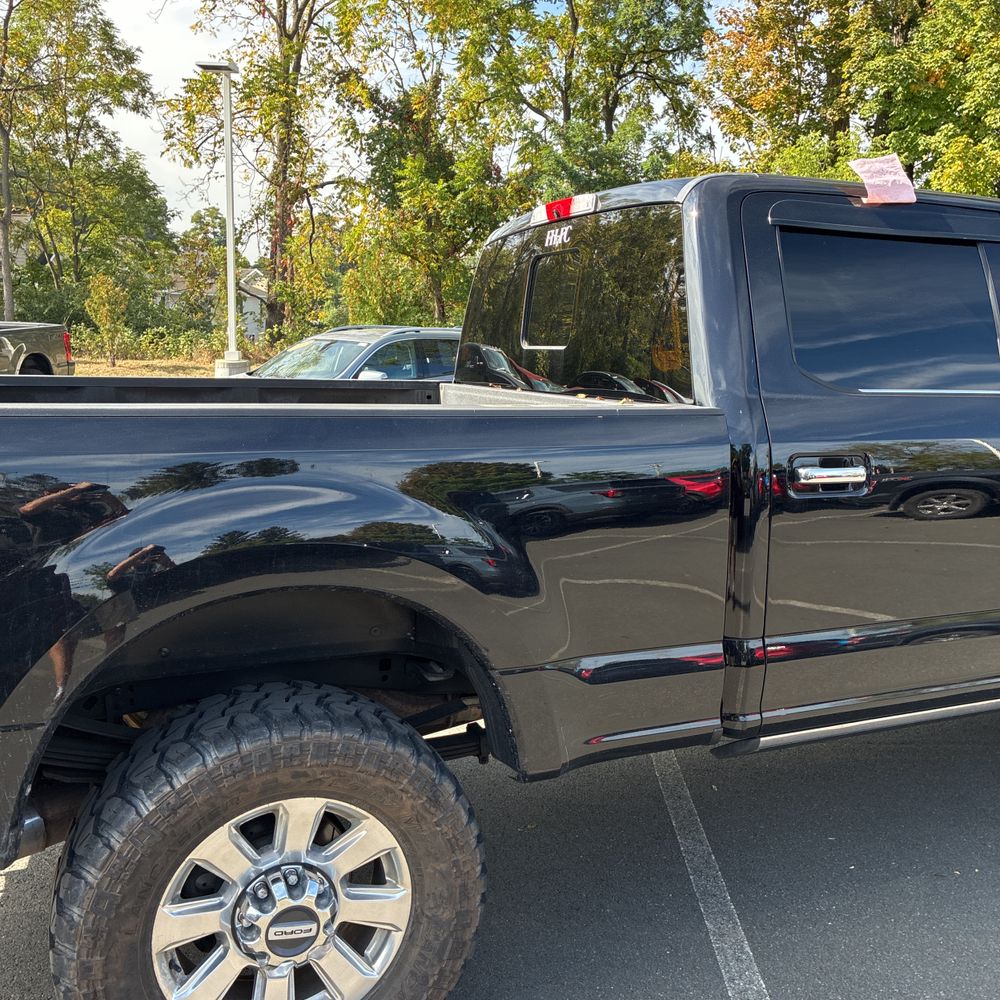 2017 Ford F-350 Super Duty Platinum