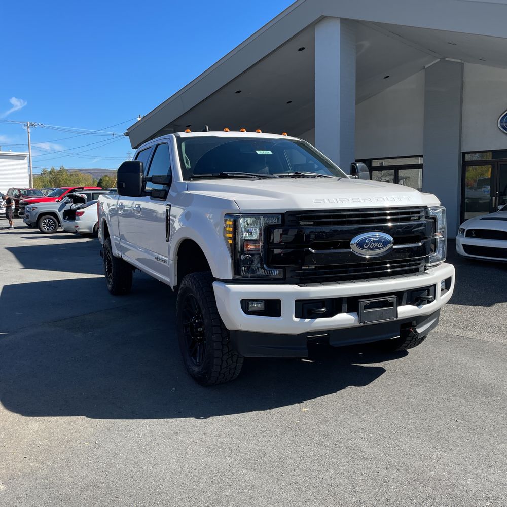 2019 Ford F-350 Super Duty Lariat