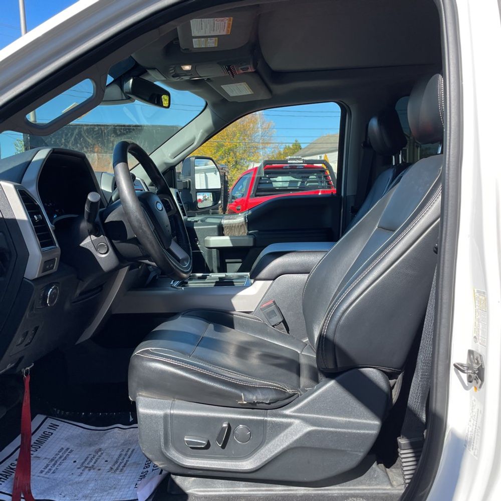 2019 Ford F-350 Super Duty Lariat