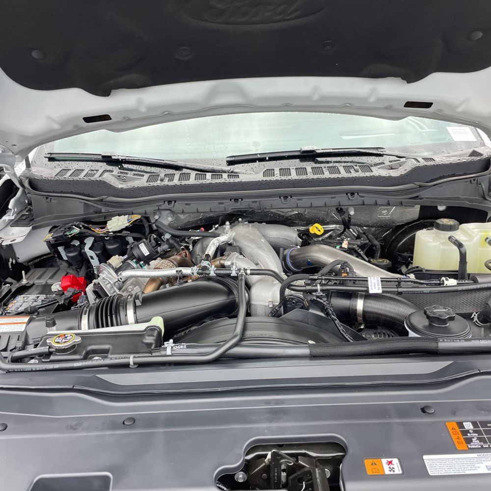 2025 Ford F-350 Super Duty Platinum