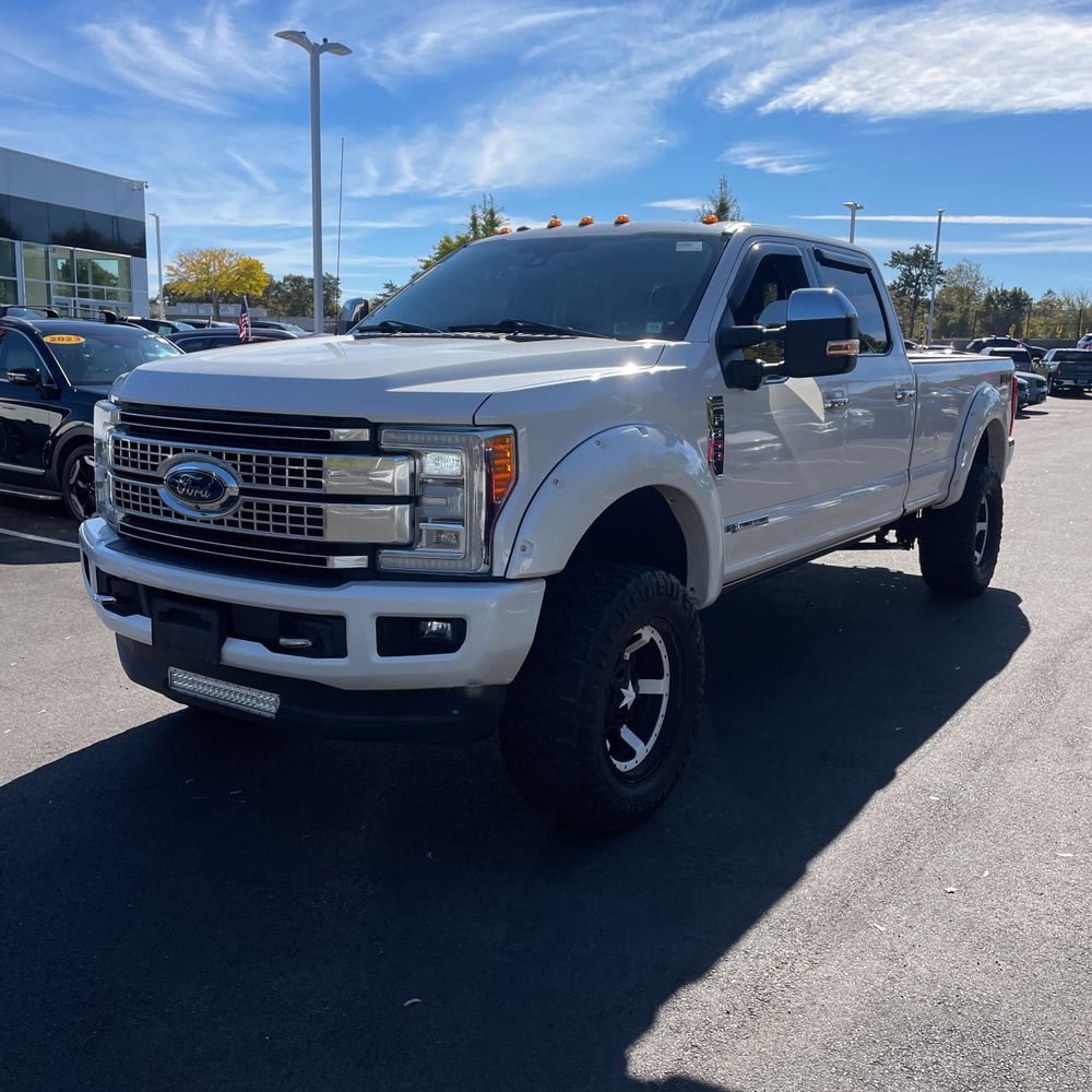 2017 Ford F-350 Super Duty Platinum