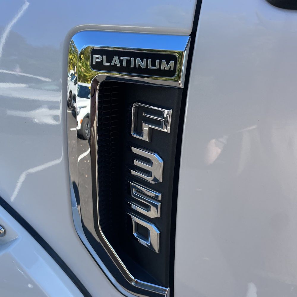 2017 Ford F-350 Super Duty Platinum