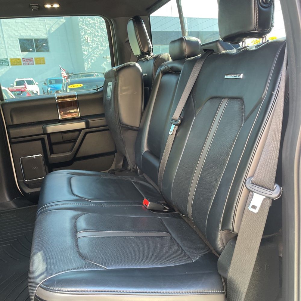 2017 Ford F-350 Super Duty Platinum
