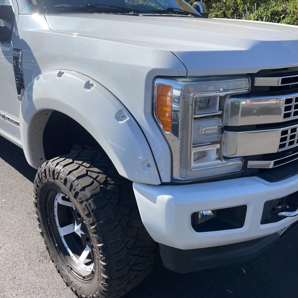 2017 Ford F-350 Super Duty Platinum