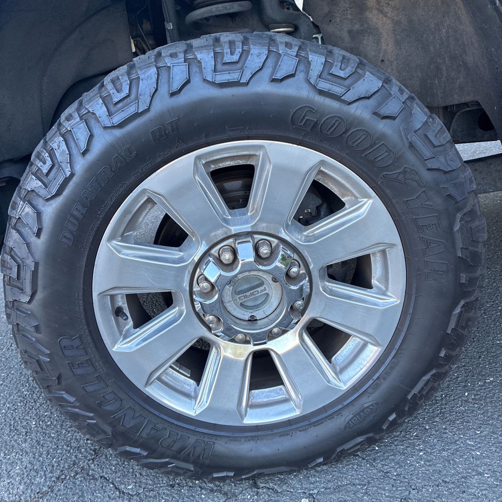 2020 Ford F-350 Super Duty Platinum