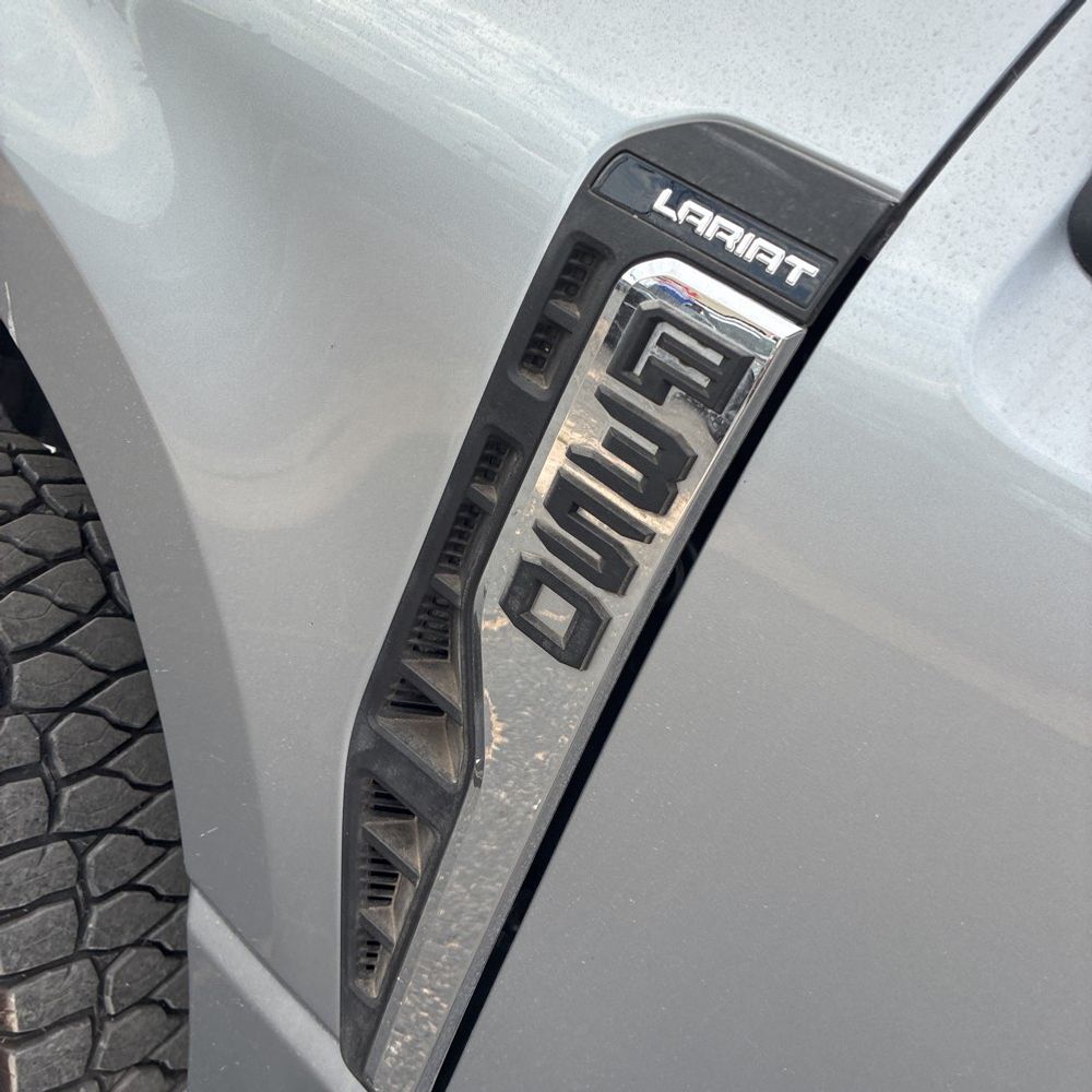 2024 Ford F-350 Super Duty Lariat