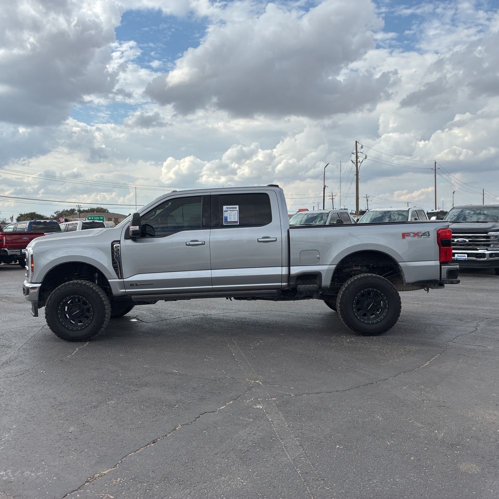 2024 Ford F-350 Super Duty Lariat