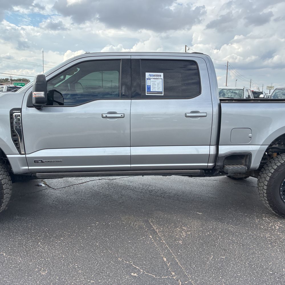 2024 Ford F-350 Super Duty Lariat