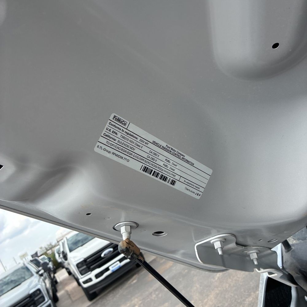 2024 Ford F-350 Super Duty Lariat