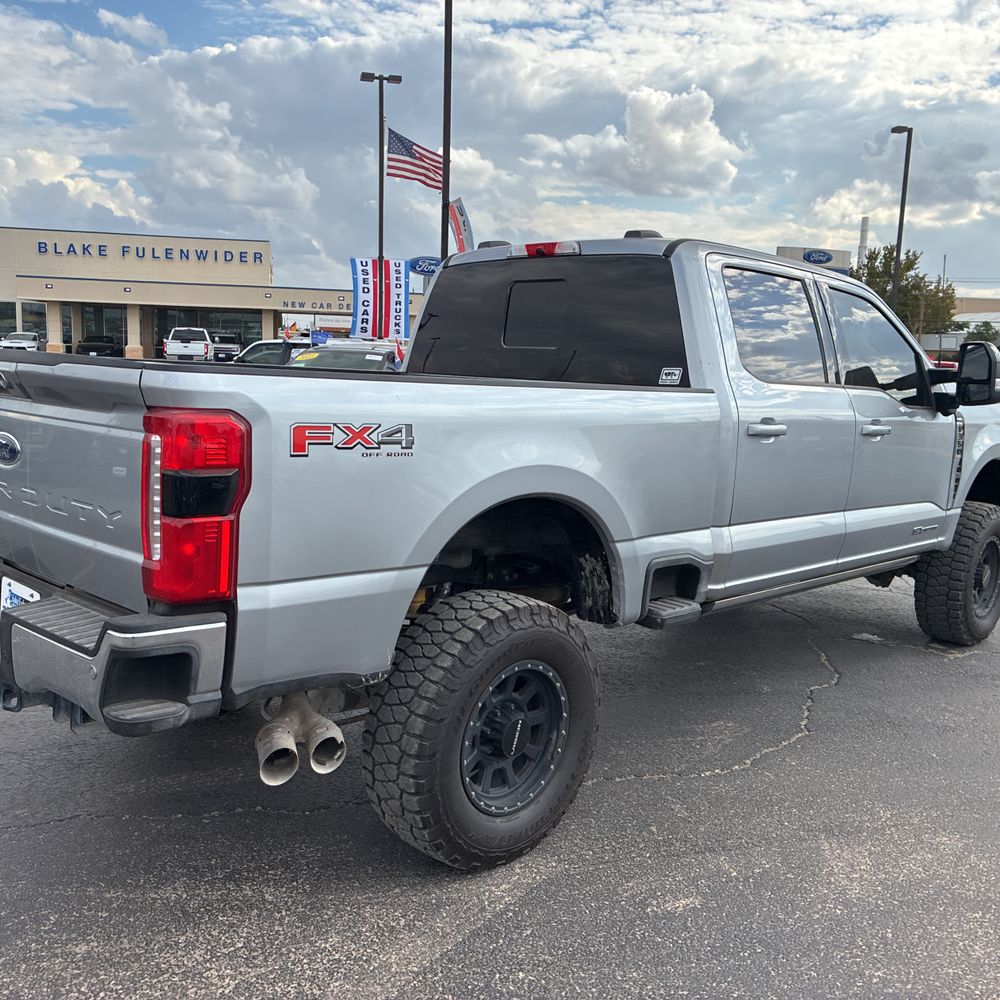 2024 Ford F-350 Super Duty Lariat