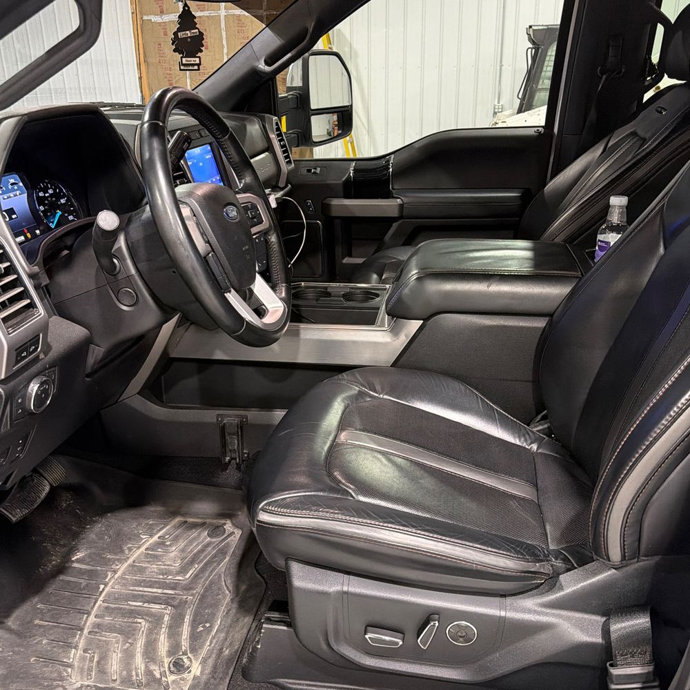 2020 Ford F-350 Super Duty Platinum