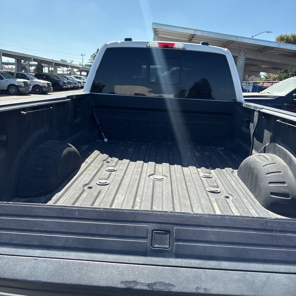 2022 Ford F-350 Super Duty Lariat