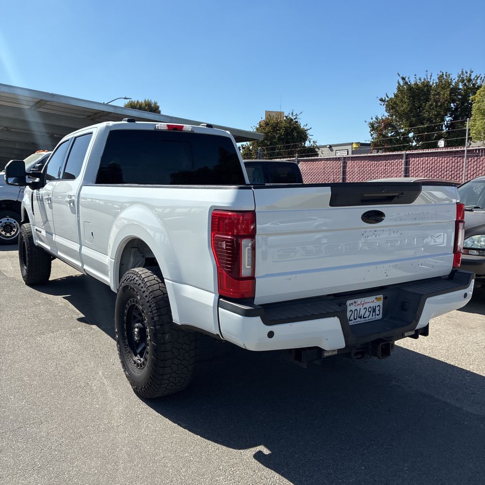 2022 Ford F-350 Super Duty Lariat