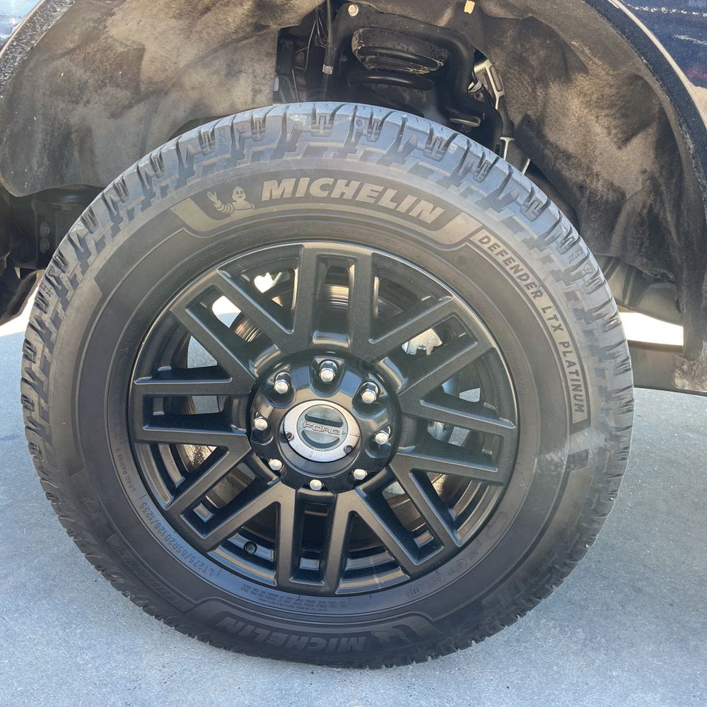 2022 Ford F-350 Super Duty Lariat