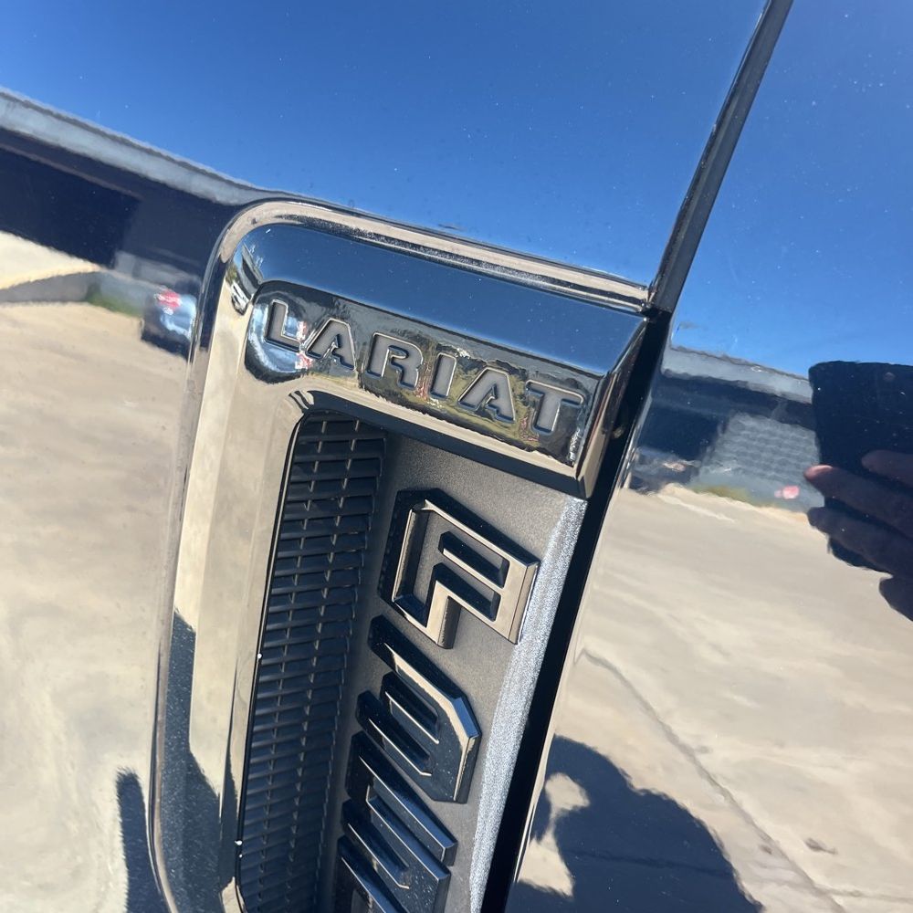 2022 Ford F-350 Super Duty Lariat