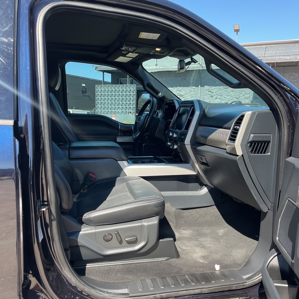 2022 Ford F-350 Super Duty Lariat
