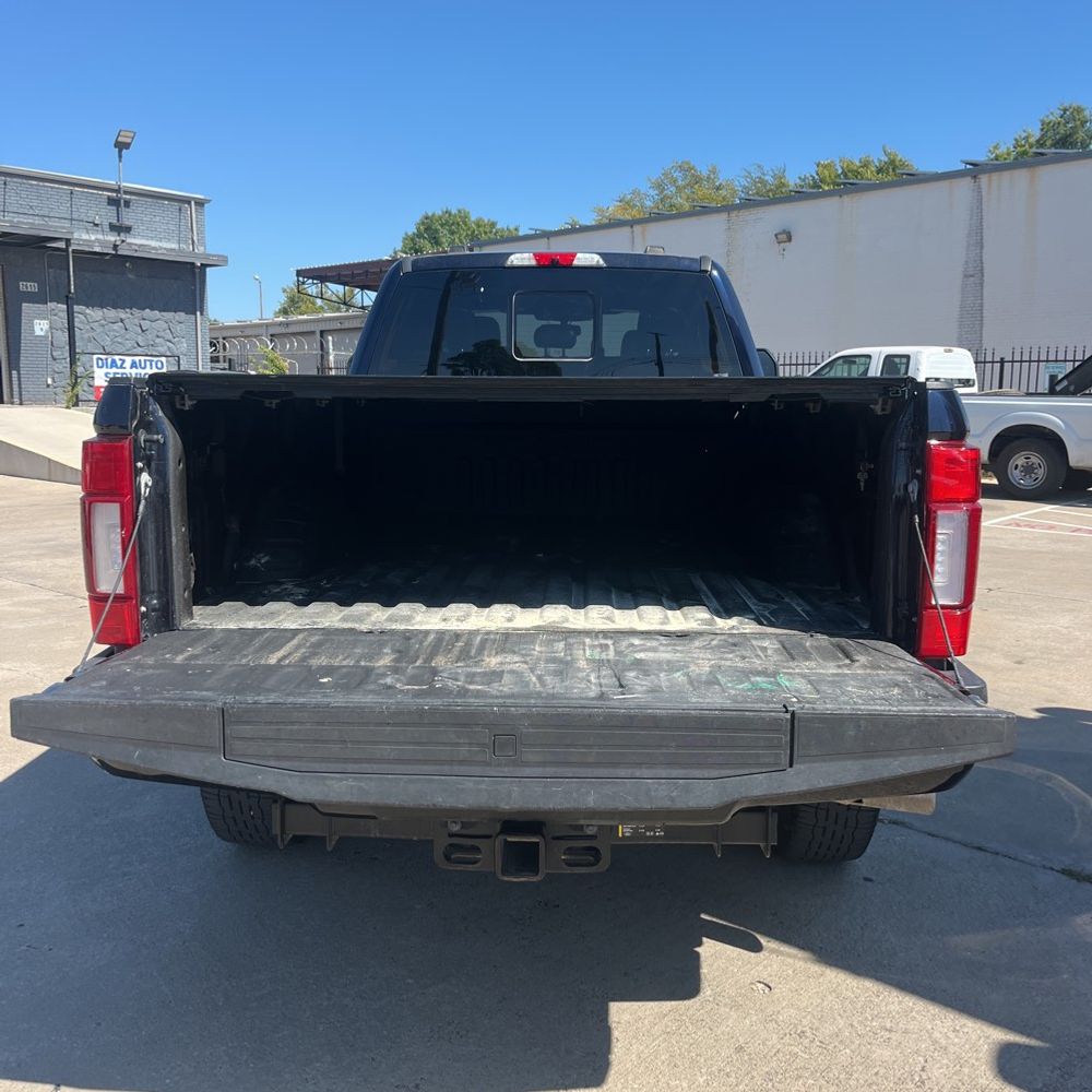 2022 Ford F-350 Super Duty Lariat