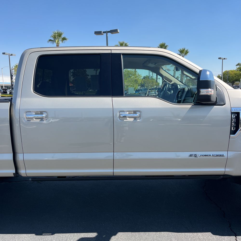 2017 Ford F-350 Super Duty Lariat