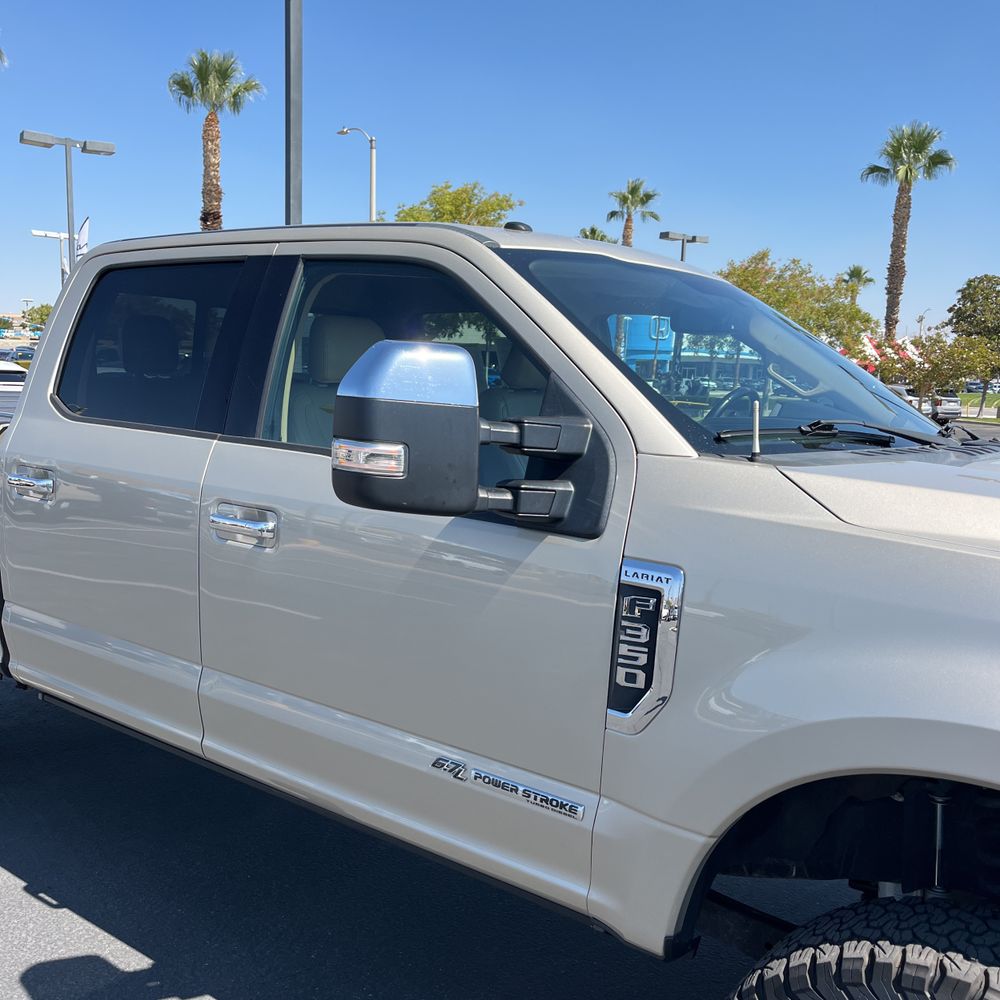 2017 Ford F-350 Super Duty Lariat