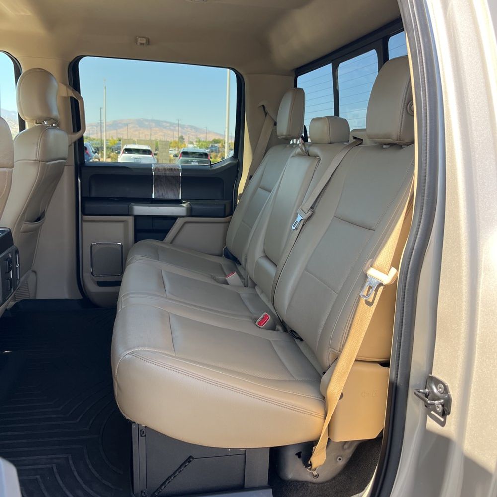 2017 Ford F-350 Super Duty Lariat