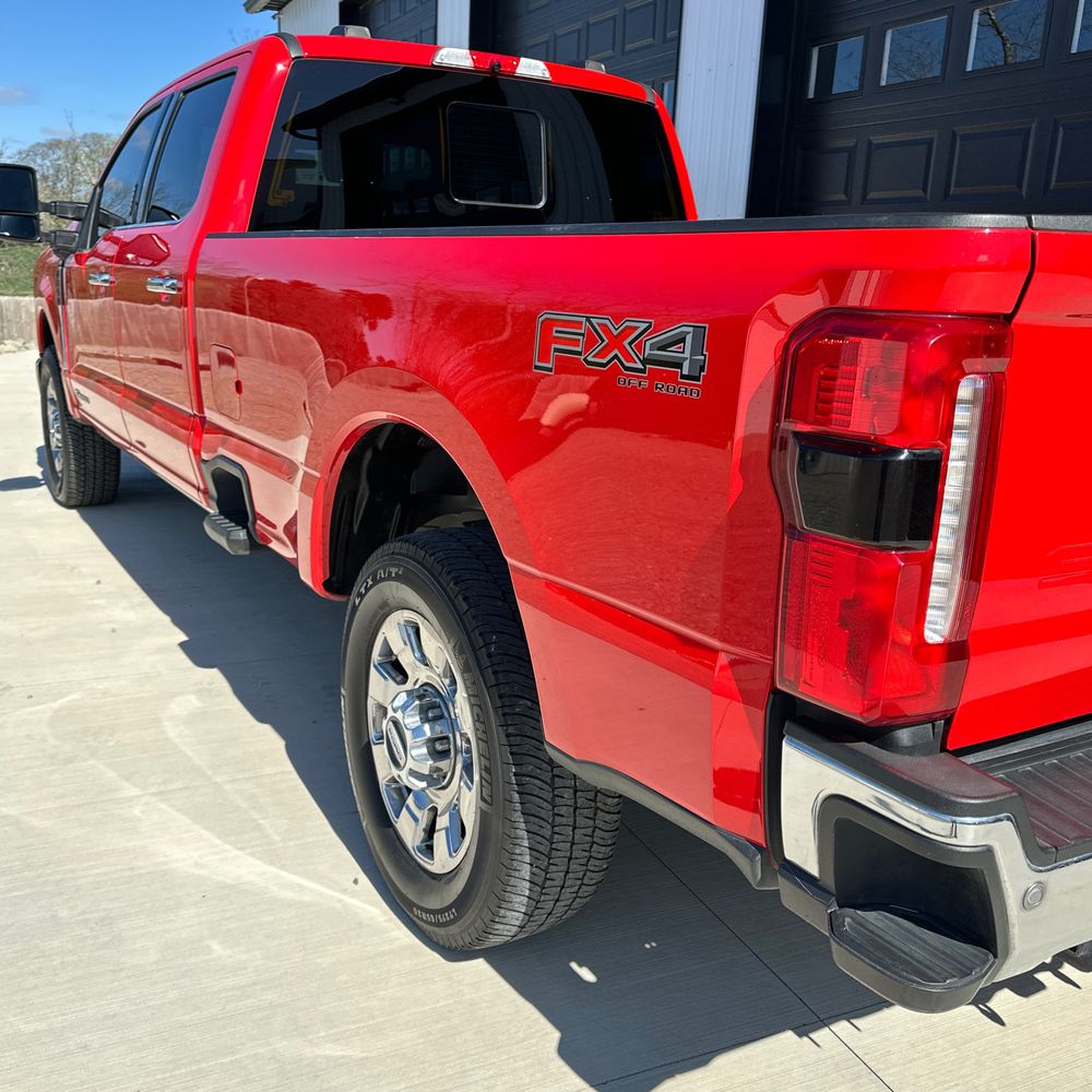 2023 Ford F-350 Super Duty Lariat
