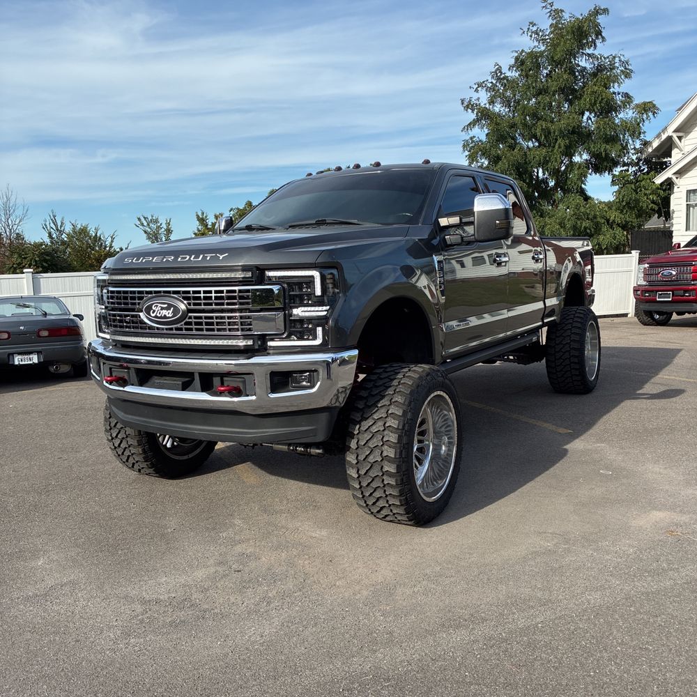 2017 Ford F-350 Super Duty Lariat