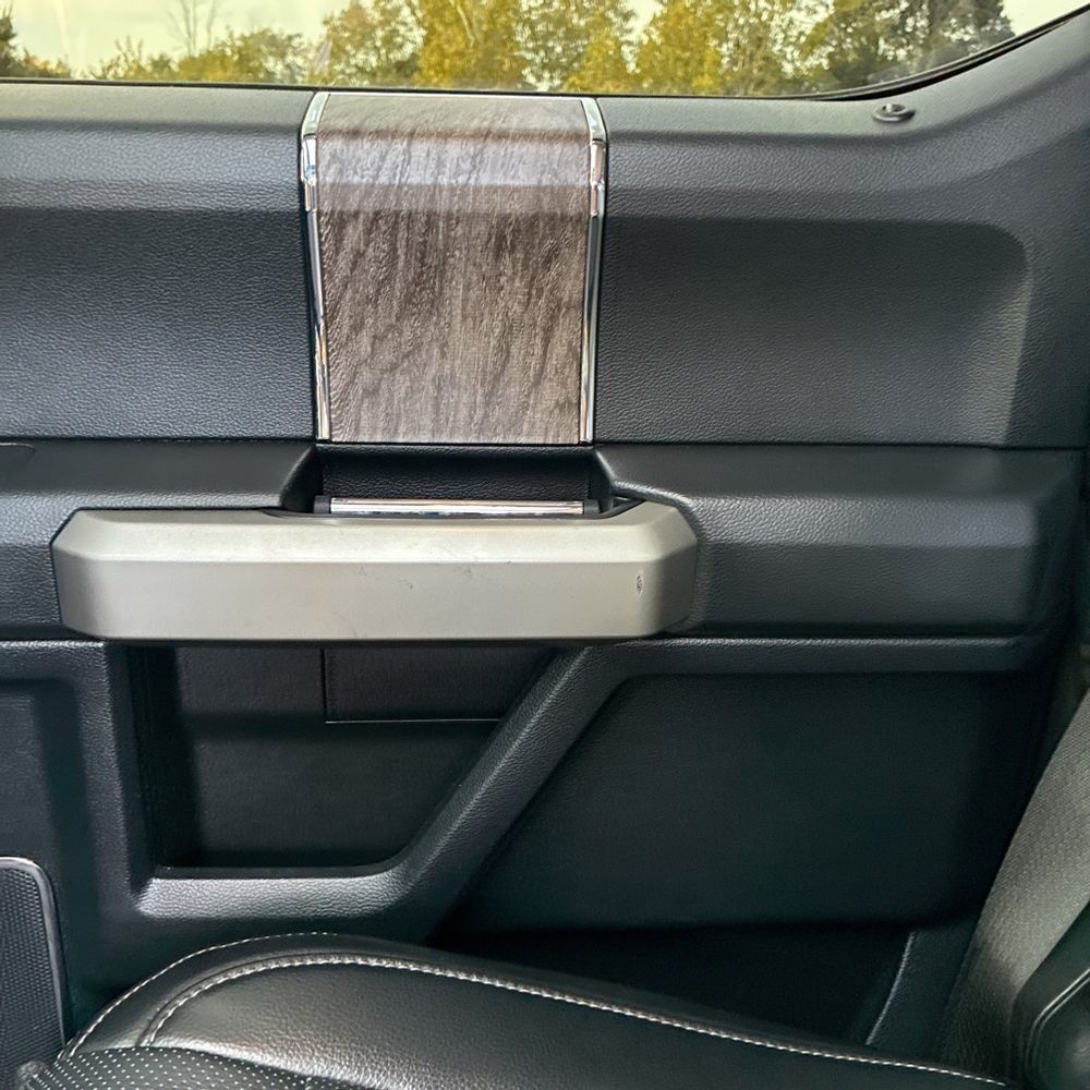 2017 Ford F-350 Super Duty Lariat