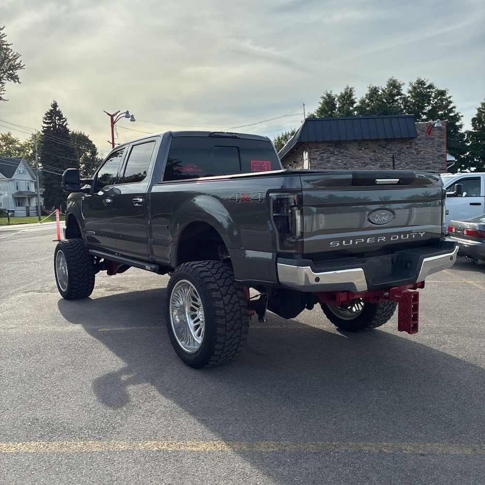 2017 Ford F-350 Super Duty Lariat