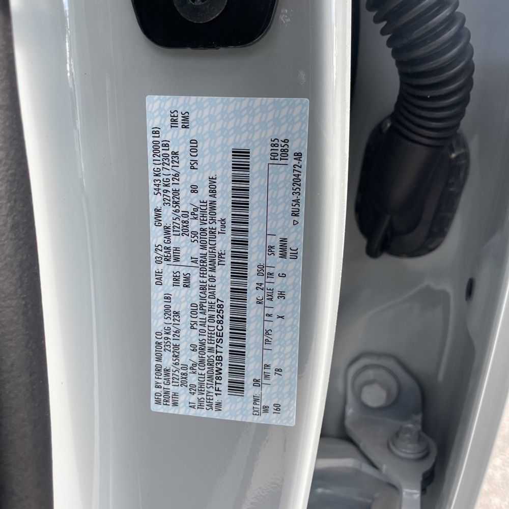 2025 Ford F-350 Super Duty Platinum