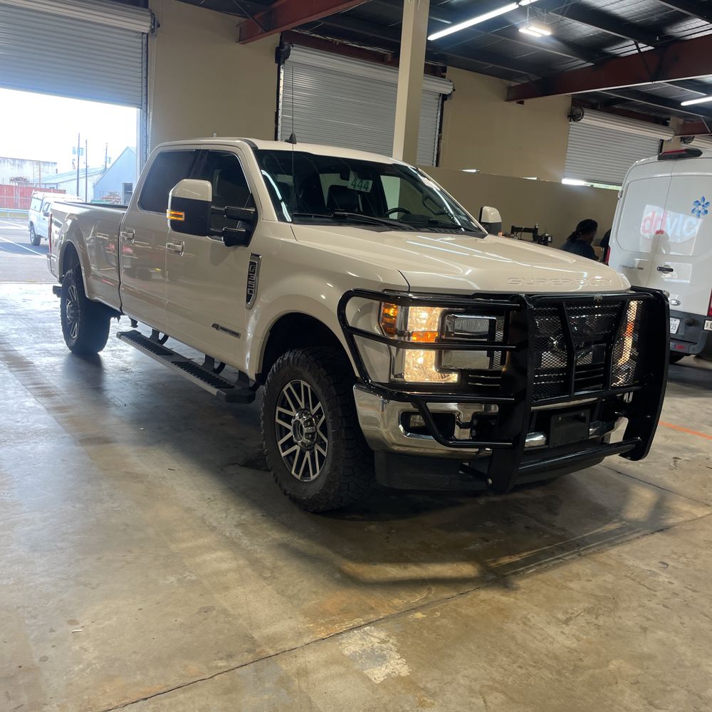 2019 Ford F-350 Super Duty Lariat