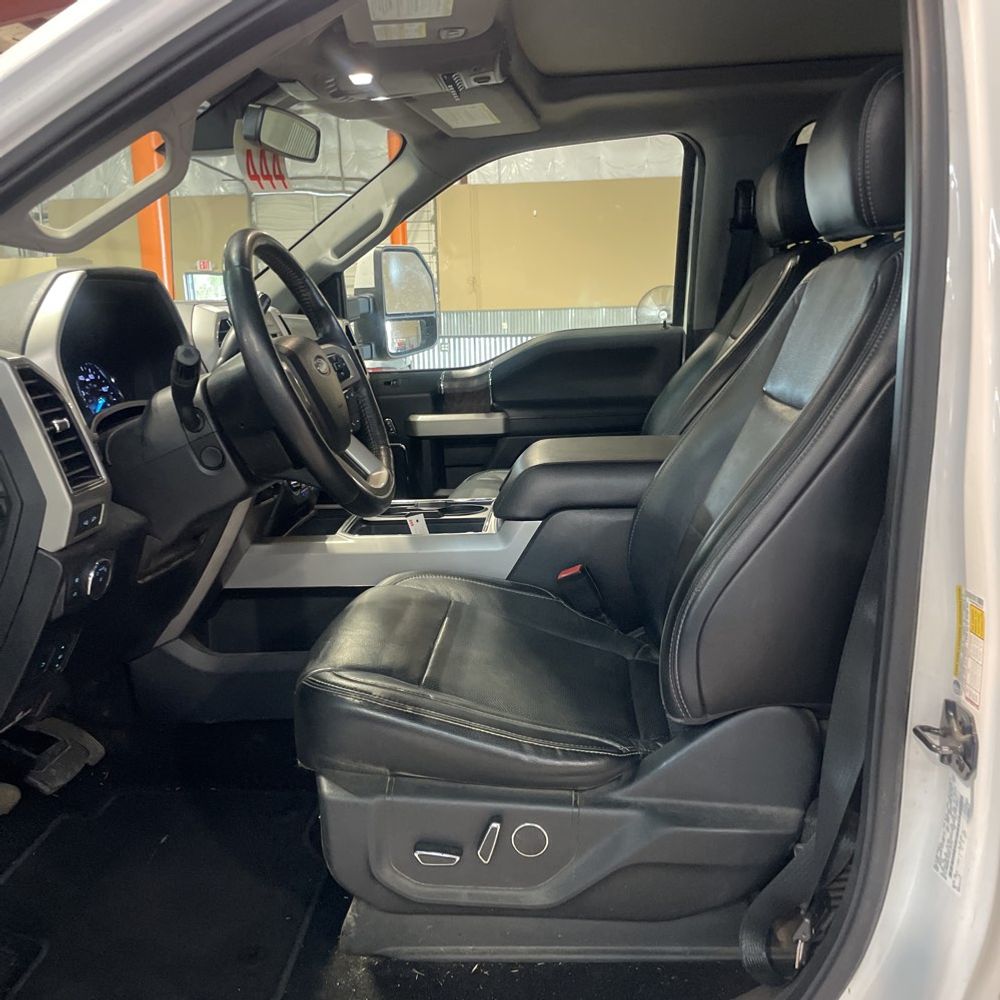 2019 Ford F-350 Super Duty Lariat