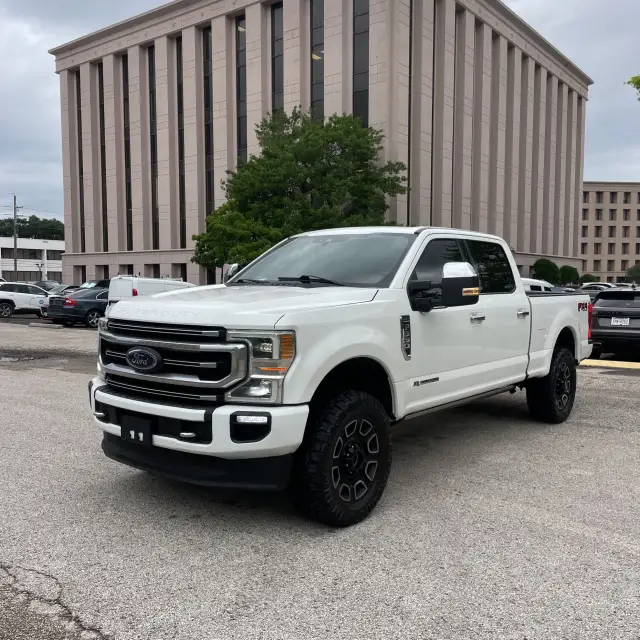 2022 Ford F-350 Super Duty Platinum