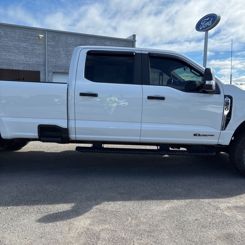2023 Ford F-350 Super Duty XL