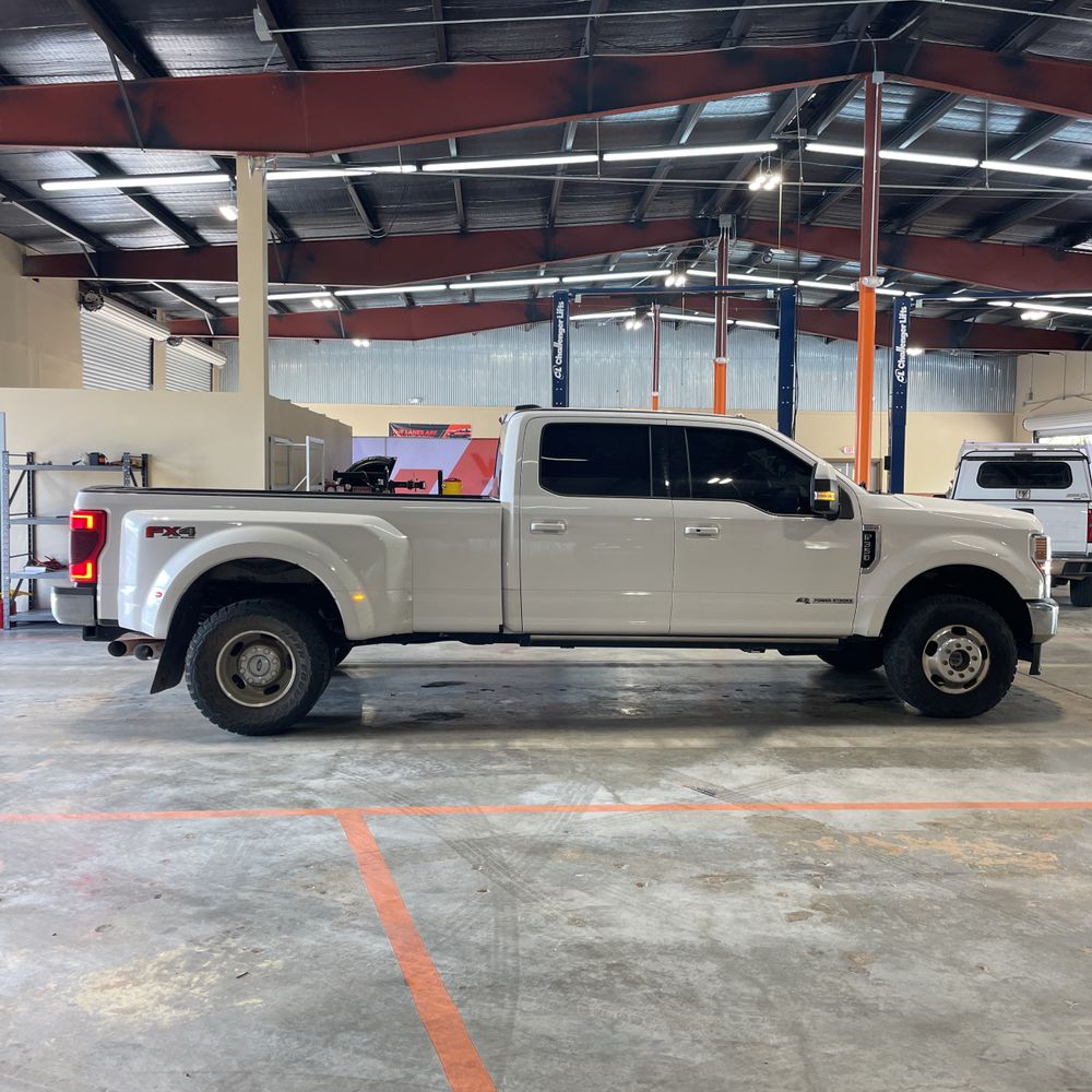 2021 Ford F-350 Super Duty Lariat
