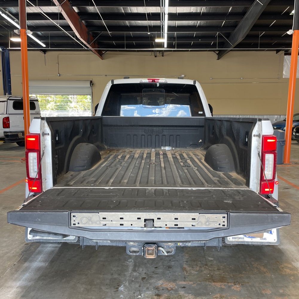 2021 Ford F-350 Super Duty Lariat