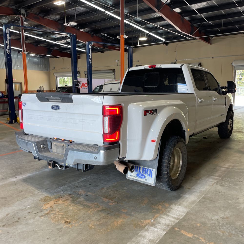 2021 Ford F-350 Super Duty Lariat