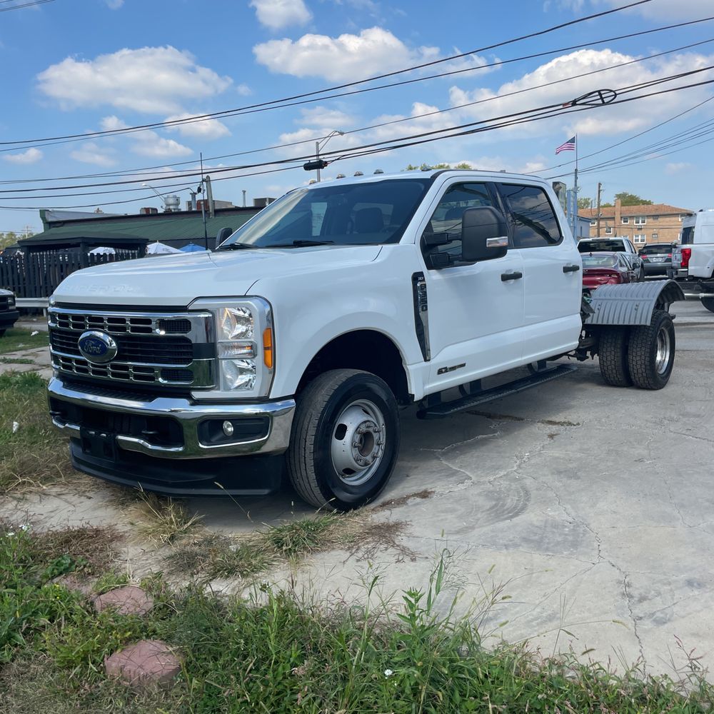 2023 Ford F-350 Super Duty XLT