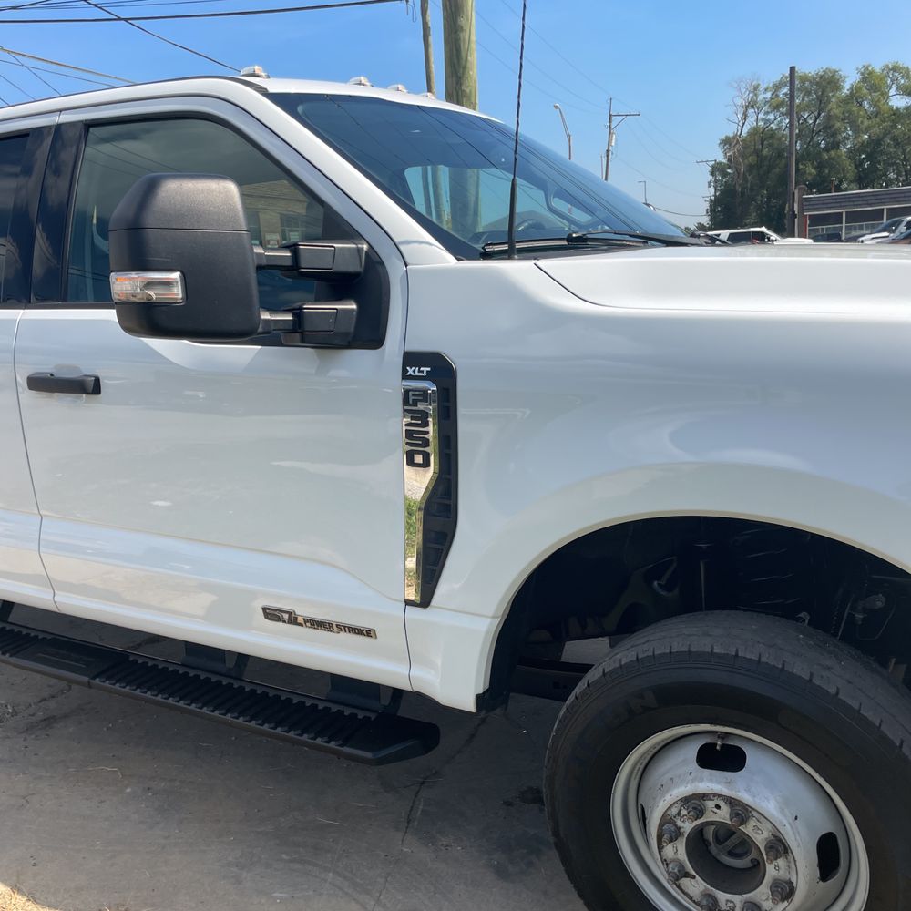2023 Ford F-350 Super Duty XLT