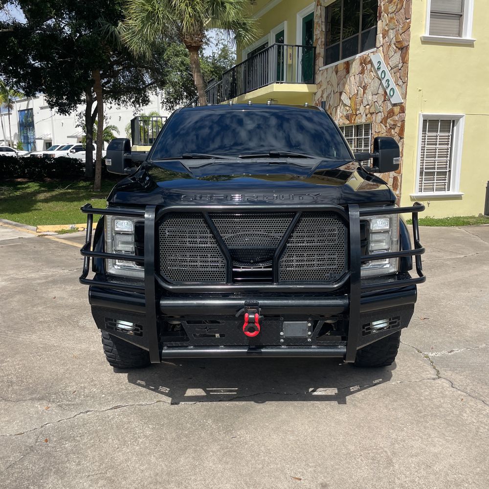 2017 Ford F-350 Super Duty Platinum