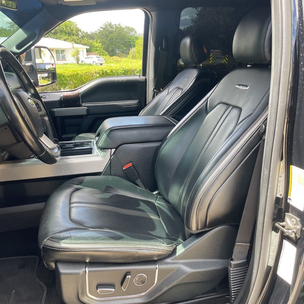 2017 Ford F-350 Super Duty Platinum