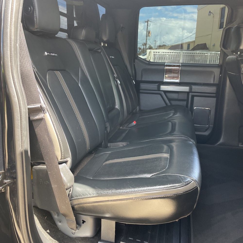 2017 Ford F-350 Super Duty Platinum