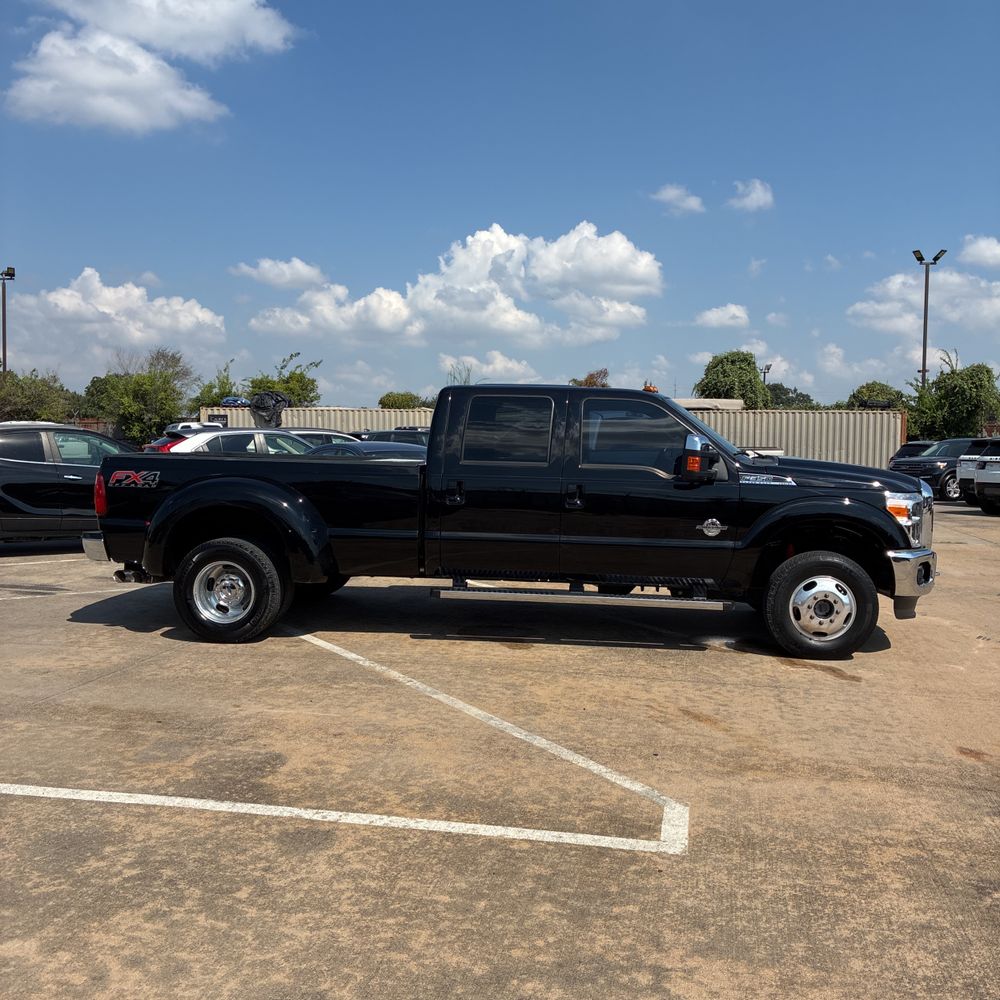 2016 Ford F-350 Super Duty Lariat