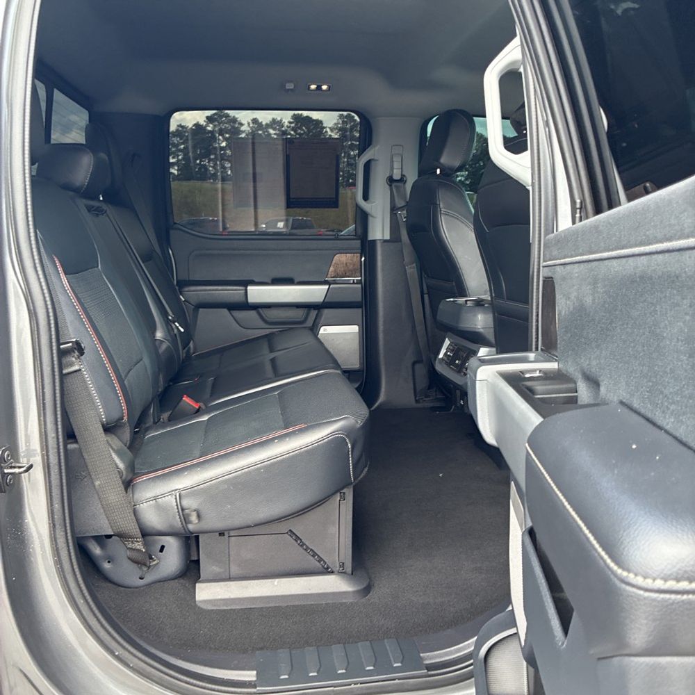2024 Ford F-350 Super Duty Lariat