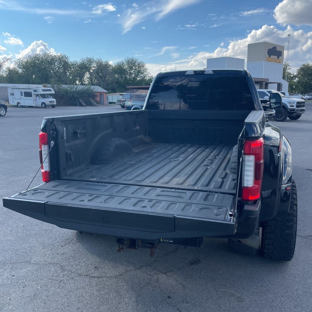 2019 Ford F350SD Lariat