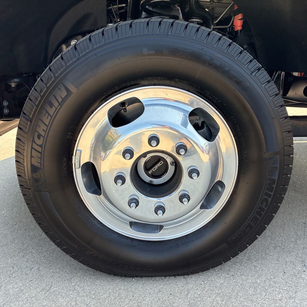 2025 Ford F-350 Super Duty XL