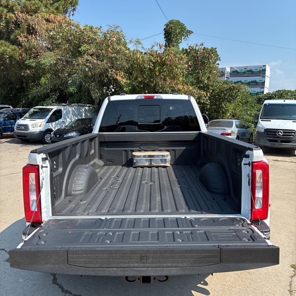 2025 Ford F-350 Super Duty XL