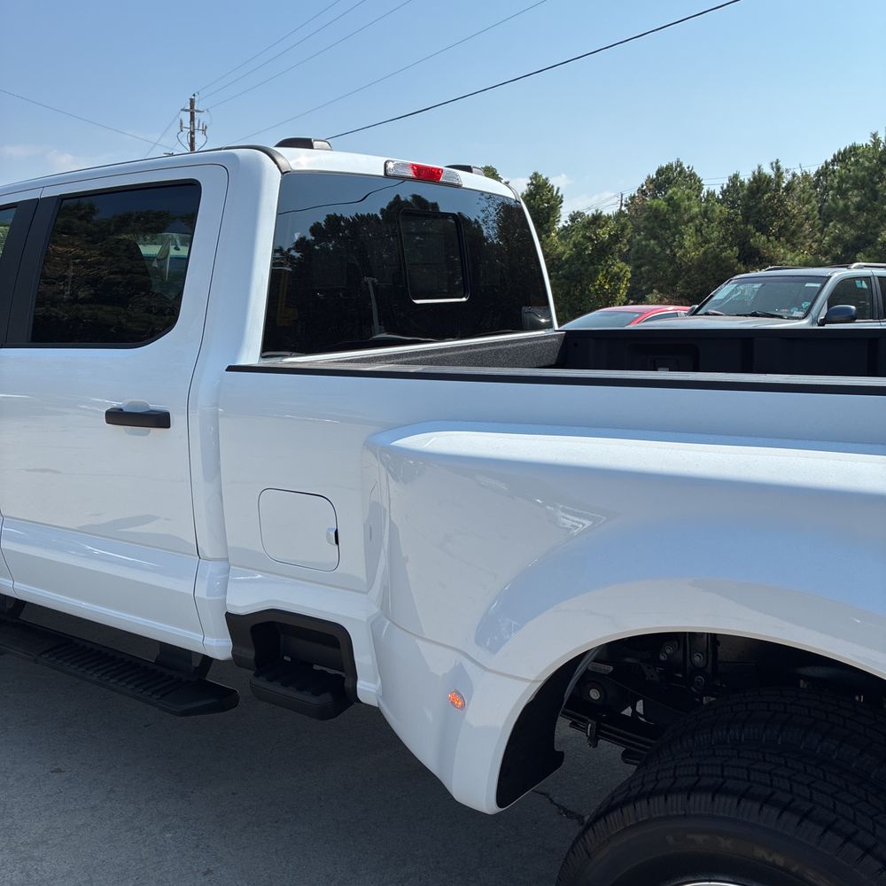 2025 Ford F-350 Super Duty XL