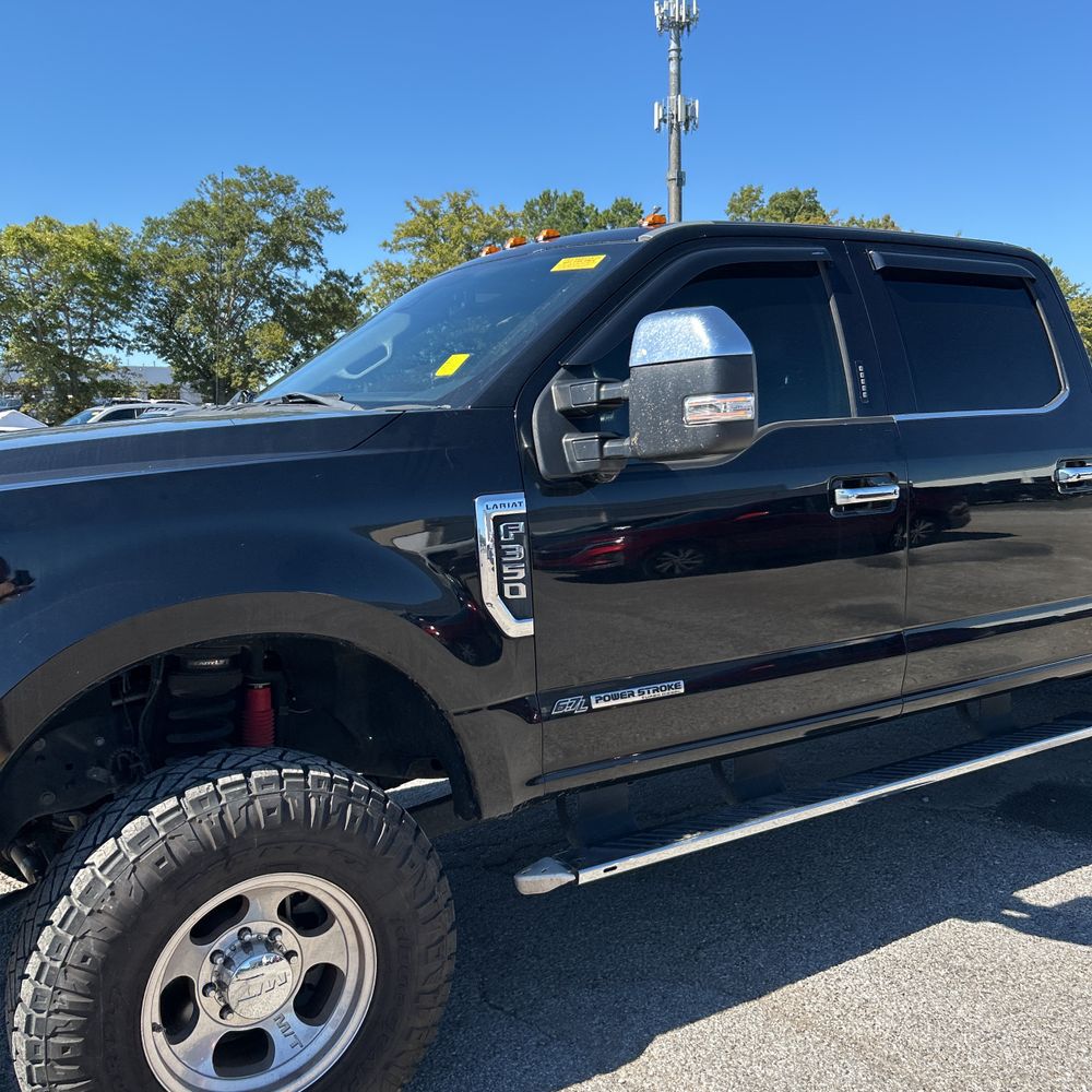 2019 Ford F-350 Super Duty Lariat