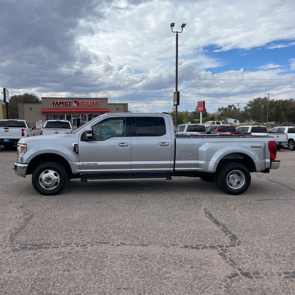 2021 Ford F-350 Super Duty Lariat