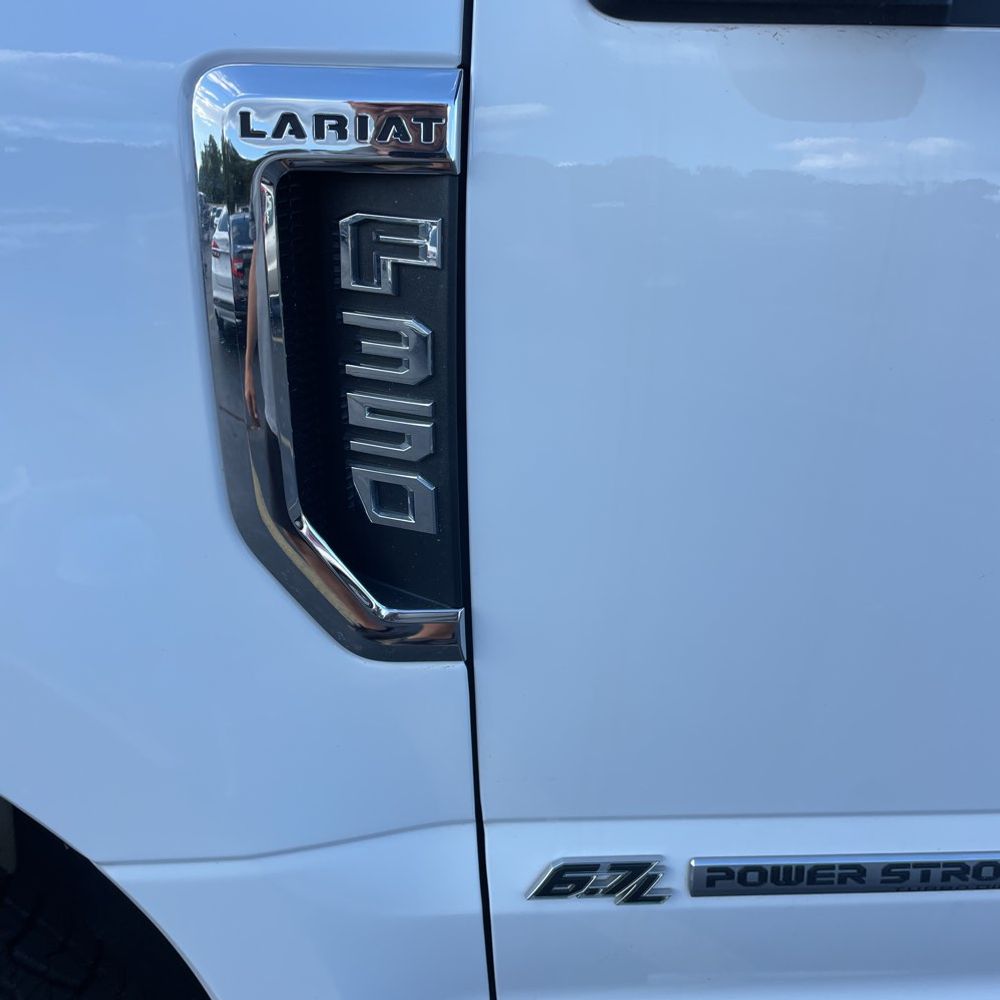 2022 Ford F-350 Super Duty Lariat